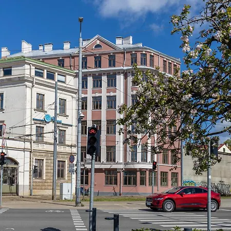 Compact & Old Town アパート *